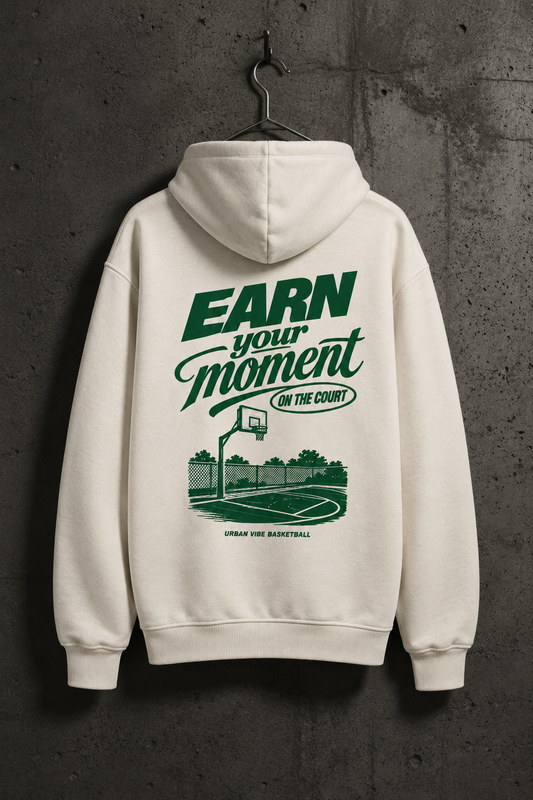 Mockup des EARN YOUR MOMENT Oversized Hoodies